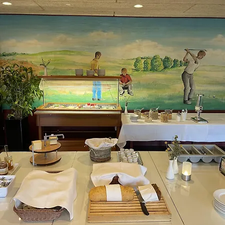 מלון Sogarden 3*