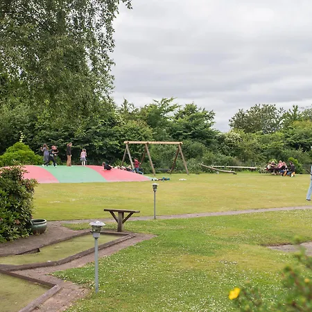 Sogarden מלון Brørup