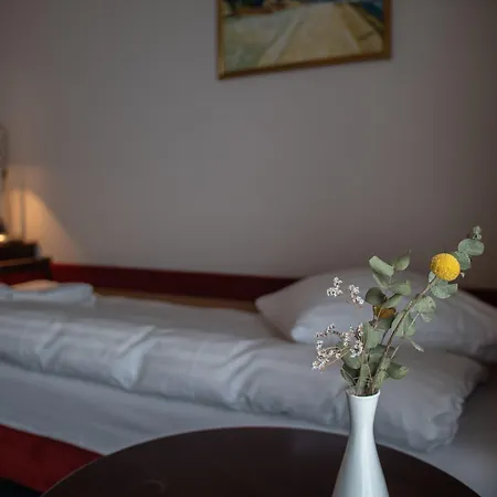 Sogarden Hotell 3*